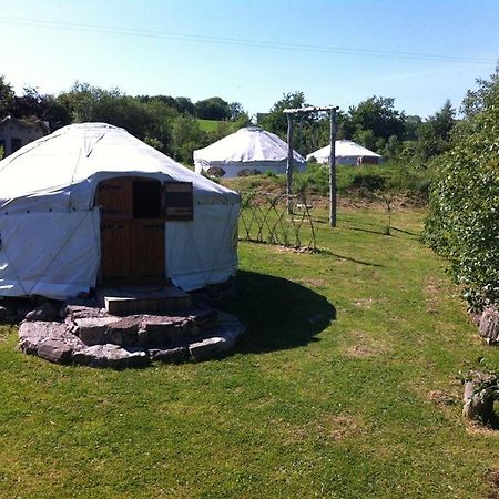 فندق Inch Hideaway Eco Camping Whitegate  المظهر الخارجي الصورة