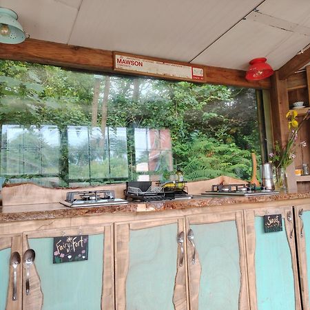 Inch Hideaway Eco Camping Whitegate  المظهر الخارجي الصورة