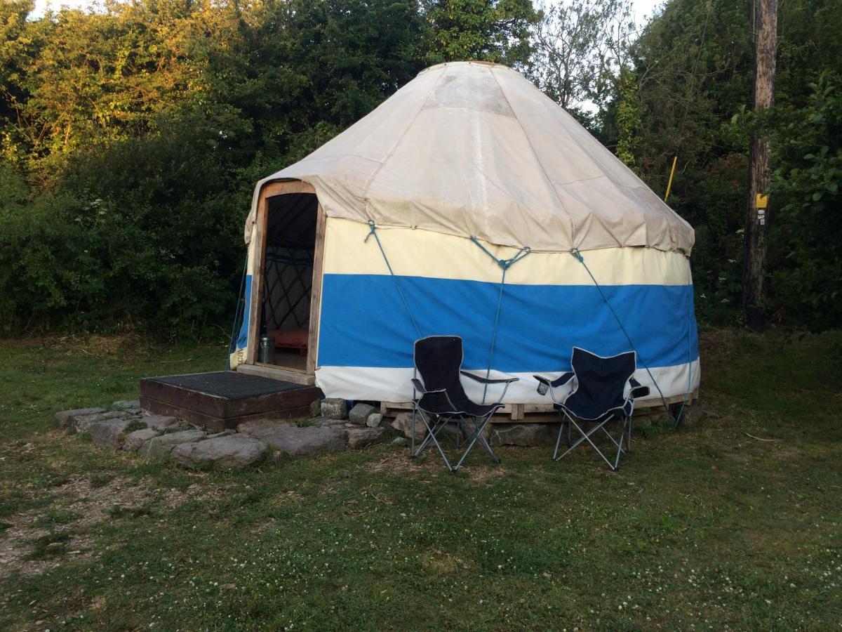 فندق Inch Hideaway Eco Camping Whitegate  المظهر الخارجي الصورة