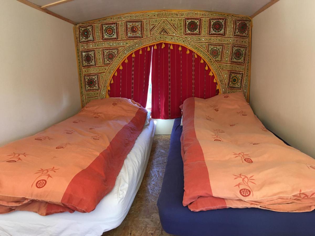 Inch Hideaway Eco Camping Whitegate  المظهر الخارجي الصورة