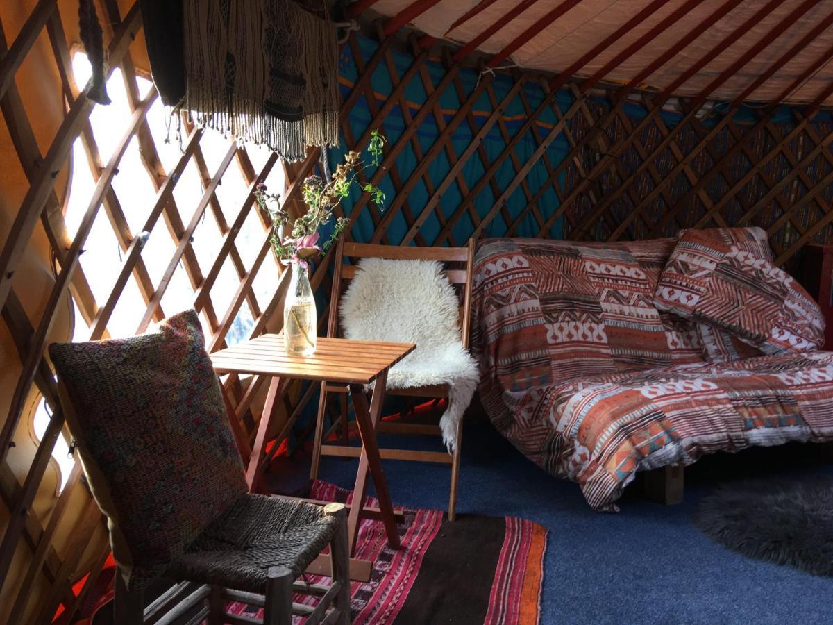 فندق Inch Hideaway Eco Camping Whitegate  المظهر الخارجي الصورة